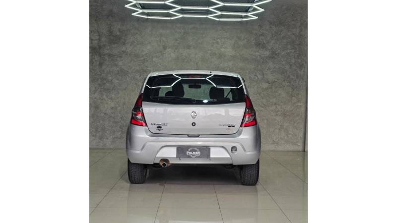 RENAULT - SANDERO - 2010/2010 - Prata - R$ 28.900,00
