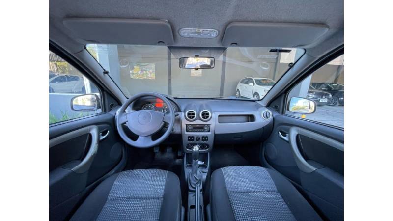 RENAULT - SANDERO - 2011/2011 - Preta - R$ 29.900,00