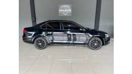 VOLKSWAGEN - JETTA - 2012/2012 - Preta - R$ 59.900,00