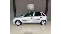 CHEVROLET - CORSA - 2002/2002 - Prata - R$ 19.900,00