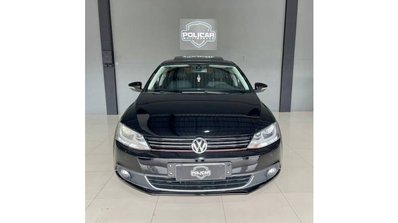 VOLKSWAGEN - JETTA - 2012/2012 - Preta - R$ 59.900,00