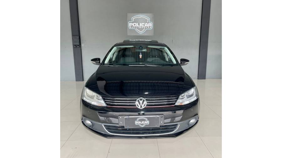 VOLKSWAGEN - JETTA - 2012/2012 - Preta - R$ 59.900,00