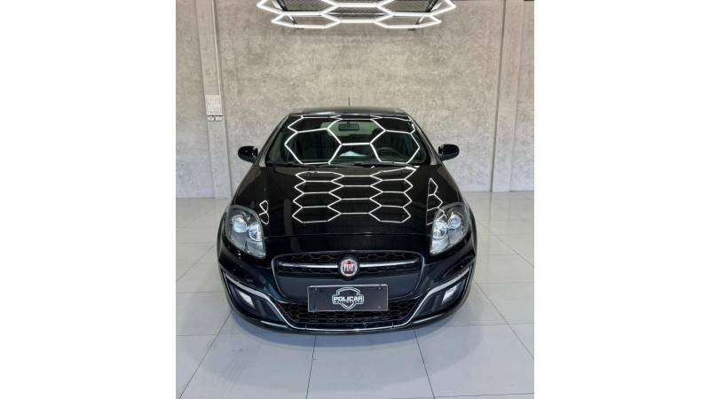 FIAT - BRAVO - 2016/2016 - Preta - R$ 56.900,00
