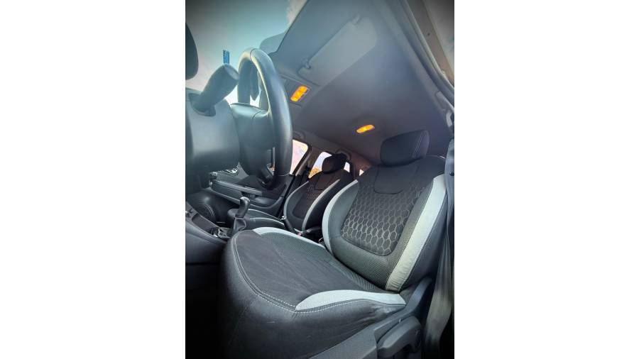 RENAULT - CAPTUR - 2018/2018 - Marrom - R$ 69.900,00