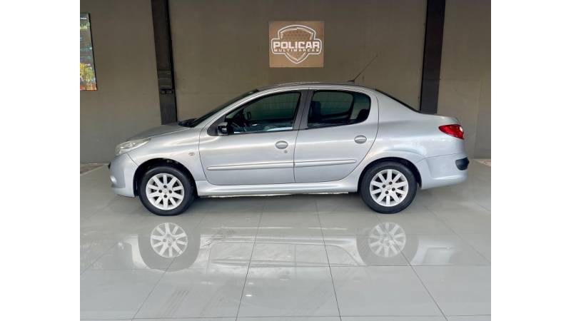 PEUGEOT - 207 - 2010/2010 - Prata - R$ 22.900,00