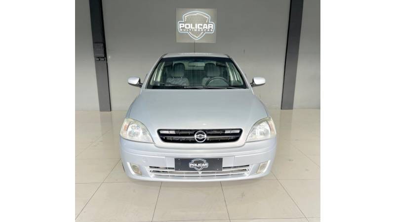 CHEVROLET - CORSA - 2003/2003 - Prata - R$ 24.900,00