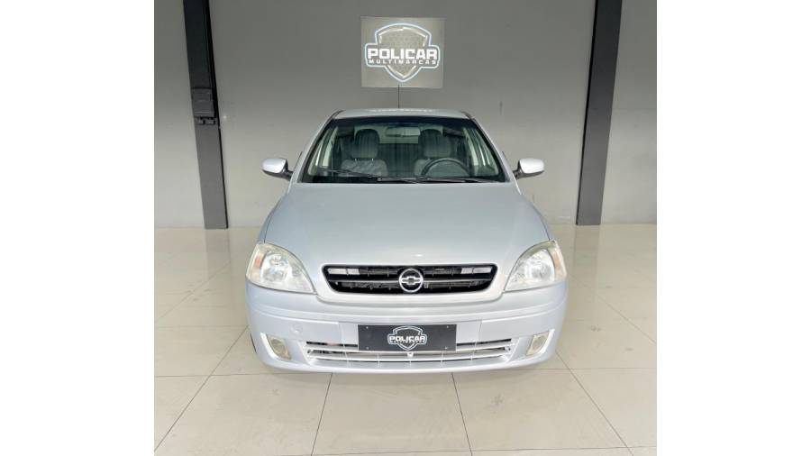 CHEVROLET - CORSA - 2003/2003 - Prata - R$ 24.900,00