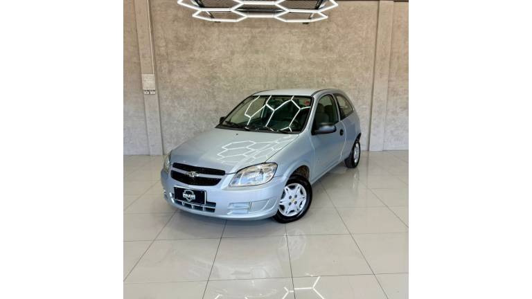 CHEVROLET - CELTA - 2012/2012 - Prata - R$ 21.900,00