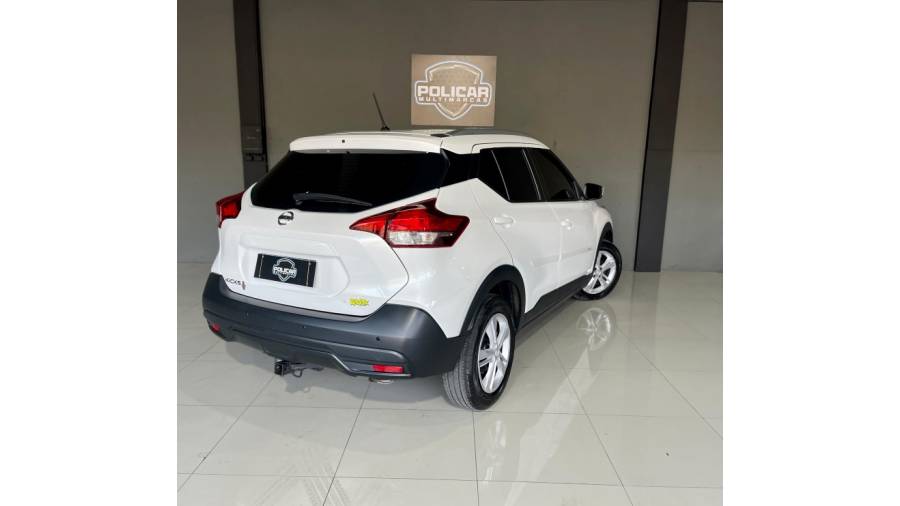 NISSAN - KICKS - 2018/2018 - Branca - R$ 72.500,00