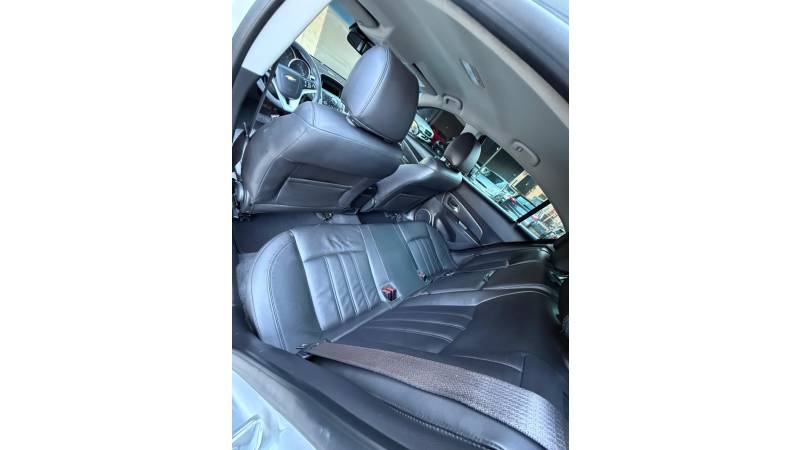 CHEVROLET - CRUZE - 2013/2013 - Prata - R$ 61.900,00