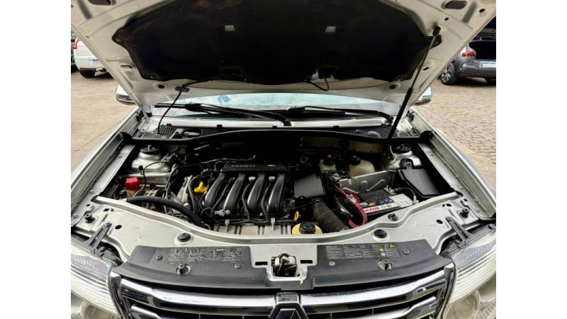 RENAULT - DUSTER - 2013/2013 - Prata - R$ 48.900,00