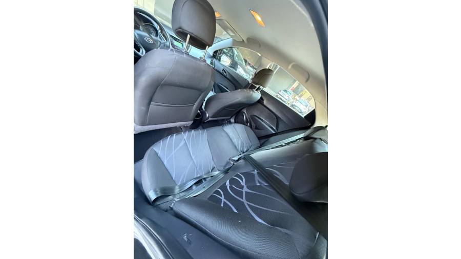 HYUNDAI - HB20 - 2015/2015 - Cinza - R$ 44.900,00