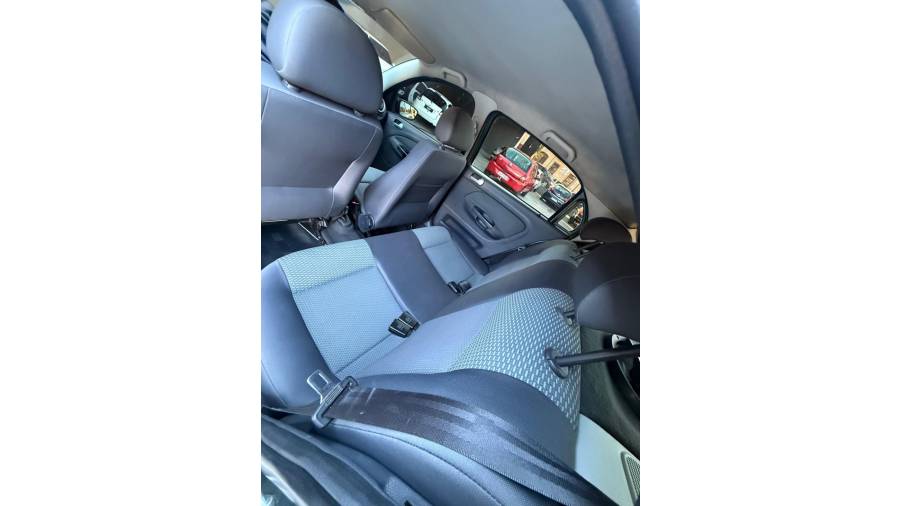 VOLKSWAGEN - GOL - 2011/2011 - Verde - R$ 28.900,00
