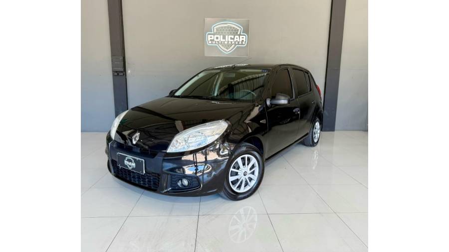 RENAULT - SANDERO - 2012/2013 - Preta - R$ 27.900,00
