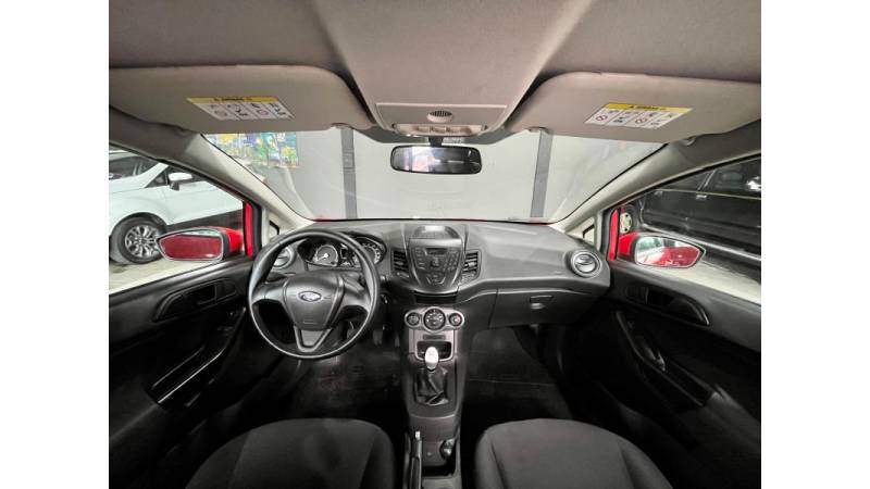 FORD - FIESTA - 2013/2014 - Vermelha - R$ 42.900,00