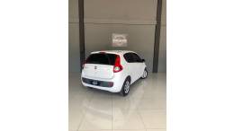 FIAT - PALIO - 2013/2014 - Branca - R$ 35.900,00