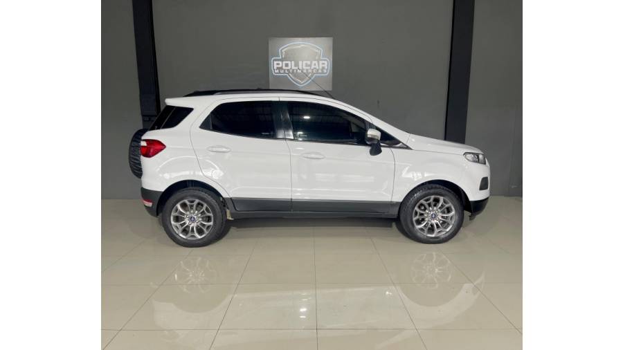 FORD - ECOSPORT - 2017/2017 - Branca - R$ 63.900,00